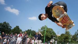 Skateboarding at the 2020 summer olympics is an event being held in the 2020 summer olympics in tokyo, japan. 2020 Tokyo Olympic Games Skateboarding Legend Tony Hawk Has His Doubts Sports German Football And Major International Sports News Dw 17 09 2019