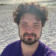 Daniel Logatto's Instagram, Twitter & Facebook