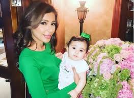 وبعد ساعات قليلة تلقت مكالمة من صديق. ÙÙŠ Ø¹ÙŠØ¯ Ù…ÙŠÙ„Ø§Ø¯Ù‡Ø§ Ø£Ø¬Ù…Ù„ ØµÙˆØ± Ù…Ù‡ÙŠØ±Ø© Ø¹Ø¨Ø¯ Ø§Ù„Ø¹Ø²ÙŠØ² ÙˆØ£Ø³Ø±Ø§Ø± Ø¹Ù† Ø­ÙŠØ§ØªÙ‡Ø§ Ù…Ø¬Ù„Ø© Ù‡ÙŠ