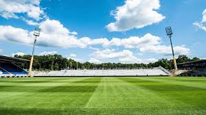 Ich kann mit der optik leben. 4300 Lilien Fans Stehen An Der Seite 2 Bundesliga Kicker