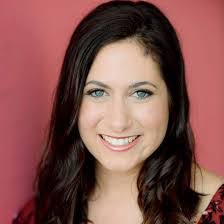 Amanda Bouffard's Instagram, Twitter & Facebook