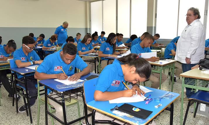 Qué provoca el bajo rendimiento de los estudiantes en Matemáticas?
