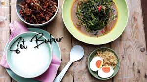 Bubur nasi untuk ibu yang berpantang pun boleh makan cuma sesuaikan lauk nya dengan ikan bakar dan. Set Bubur Nasi And The Gang Yang Sangat Sedap Dan Sempoi Youtube