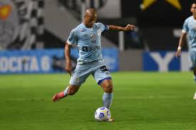 Quando de fato teve a oportunidade de voltar ao clube que jurava que amava escolheu o galo shopping vingador. 8d Qj2ipgv B6m