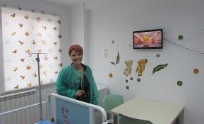 „etajul i al pavilionului central a fost recompartimentat astfel încât să permită desfășurarea activității de laborator în paralel cu cea de spitalizare a pacienților. PrimÄƒria Craiova A Inaugurat Etajul Disney De La Spitalul De Boli InfecÅ£ioase Indiscret In Oltenia