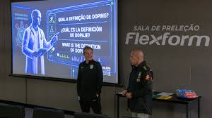 Palestra antidoping e treino de força: como foi o dia do Corinthians