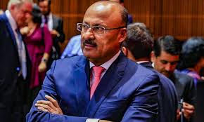 René juárez cisneros, del pri, manifiesta que quien dirige a la cámara debe reunir capacidad, ser el dip. 9yszykvmeuf2sm