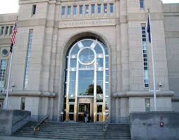 Gsa Region 1 S James C Cleveland Federal Building And Warren B Rudman U S Courthouse In Concord Nh Leed Eb Silver 201 Building Green Building House Styles