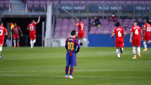 Granada handed barcelona a shocking defeat at the camp nou on thursday night, stopping the la liga holders from returning to the top of the table for the first time since last june. 2 G15cw5gallhm
