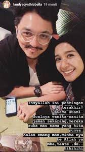 Usai menikah dengan emran, bella tinggal di negeri asal sang suami dan menerima pekerjaan dengan menjadi salah satu pengisi acara di televisi malaysia. Stop Pajang Foto Suami Ini 10 Momen Laudya Cynthia Bella Engku Emran