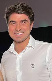 AVENIDA ABEL CABRAL GANHA NOVO MALL COM VARIEDADES DE PRODUTOS E SERVIÇOS