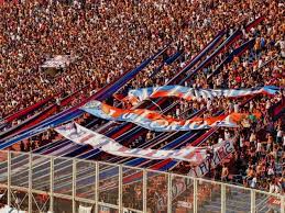 Die neue arena, die in den kommenden jahren in buenos aires entstehen soll, werde papa francisco heissen, teilte san lorenzo mit. San Lorenzo Und Das Fussballfieber Morten Rochssare Reiseblog