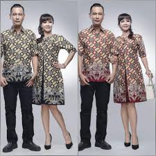 Model Baju Batik Tunik Couple Mawar Model Baju Batik Tunik Couple Mawar Dengan Motif Yang Elegan Yang Di Sajikan Dengan Model Yang Pakaian Wanita Batik Wanita