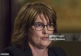 64 Michele Lowe Photos & High Res Pictures