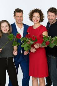 Podporuje cirkulaci krve, přispívá k přirozené obranyschopnosti. Rote Rosen Das Ist Der Neue Vorspann Von Staffel 15 Gala De