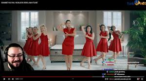 Jahrein Bordan Yapilan Yatak Reklami Bambi Borjen Izliyor Youtube