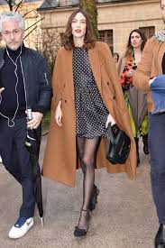 Those occasions when all the lipstick and smiles in the world can't stop your eyes moving down to some serious camel toe. 21 Stylish Celebrities Wearing Max Mara S Signature Coat British Vogue