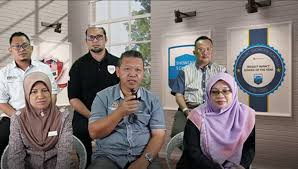 Semenjak sk tuanku fatimah mula dibuka, guru besarnya telah 17 kali bersilih ganti. Microsoft Showcase School Award Recipient From Johor Reimagines The Future Of Education Microsoft Malaysia News Center