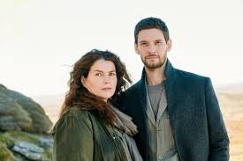 Sustantivo que tiene una sola forma para los dos géneros (humorista, comediante, músico). Julia Ormond Stars In May December Romance Drama Gold Digger November 17 On Ctv Drama Channel Bell Media