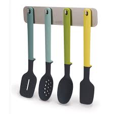 Kitchen utensil sets are a necessity that are required in every home. Silicone Utensil Sets House