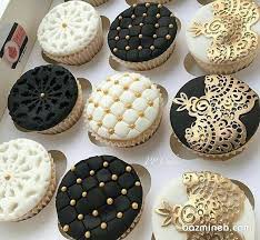 کاپ کیک های لوکس جشن تولد یا نامزدی با تم سفید مشکی و طرح های طلایی Creative Baking Cake Decorating With Fondant Succulent Cupcakes