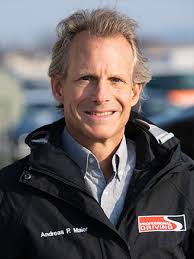 Das Instruktorenteam der Professional Driving