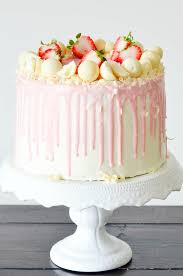 20 Minute White Cake Recipe Mary Berry Including Seasonal Chocolate Strawberry Cake Strawberry Cake Recipes Strawberry Cake Filling