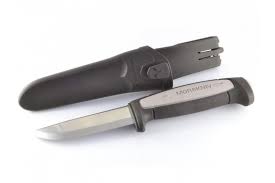 We see that as the highest i just moved to sweden, morakniv is a religion…this mora robust is probably the best knife i ever had, confortable handle, really sharp, excellent steel. Mora Robust