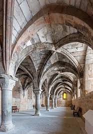 Monasterio de Santa María de Huerta, Refectorio de conversos, Soria Spain |  Soria españa, Caballerizas, Sepulcro