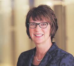 2017 WOMAN OF THE YEAR: Recognizing women leaders and the impact they are  making in our community