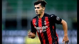 Kemudian sebelum penutupan bursa transfer franck kessie dan brahimi diaz merayakan gol ac milan ke gawang crotone (instagram @acmilan). Brahim Diaz The Rabbit Of Malaga Milan Or Madrid Future Players 2021 Youtube