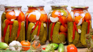 кабачковая икра без моркови с томатной пастой на зиму Ovoshnoe Assorti Na Zimu Domashnij Pogrebok Ovoshi Marinovannye Na Zimu Youtube V 2020 G Pitanie Recepty Ovoshi Eda Na Obed
