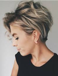 If you love to keep your hair short, then opting for edgy grey short hair style will meet your demands. Easy Short Hairstyles 15 Best Ways To Style Short Hair Hairdo Hairstyle