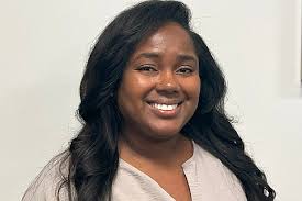 Stories by Leah Hunter