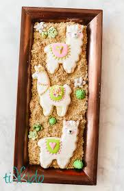 Kiss me, i'm irish cookies are super fun and the best part they are really easy to make.for more st. Llama Sugar Cookie Decorating Tutorial For Valentine S Day Tikkido Com