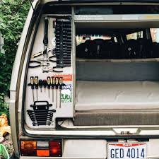 49 Inspiring Mini Van Camping Organization Ideas Trendhomy Com Campervan Interior Volkswagen Bus Interior Bus Interior