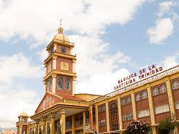 Así es la mejor universidad, la católica de cuenca 34 carreras para tu elección. Datei Matriz Universidad Catolica De Cuenca Jpg Wikipedia