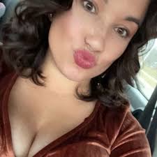 Alex Maria🦋 (@AlexisMorano3)