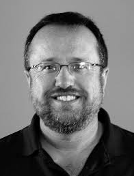 Annual report cover 2007.qxd