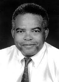 Lester Carson's Instagram, Twitter & Facebook