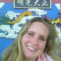 Kim Dalen's Instagram, Twitter & Facebook