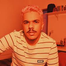 Did someone say tour??? Comment “MIDNIGHTSUN” or sign up at the link in my  bio for access to the pre-sale starting Wednesday 11th June at 10am local.  UK, Ireland, & Germany fans