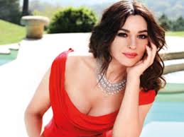 Aug 02, 2021 · well, monica bellucci's age is 56 years old as of today's date 2nd august 2021 having been born on 30 september 1964. Monica Bellucci Beauty Is Like A Horse You Have To Know How To Ride It Monica Bellucci