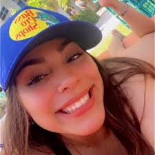 Courtney Sue Peyton (@courtneysue322)