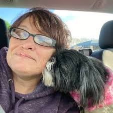 Joyce Carlock's Instagram, Twitter & Facebook