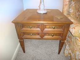 Planked veneer top with solid hardwood banded edge. Hekman Vintage Coffee And End Tables Set Antique Appraisal Instappraisal