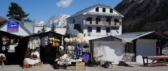 247290000) is a vehicles carrier built in 1999 and currently sailing under the flag of italy. Elbrus Race Dynafit