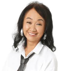 Amoy Wong's Instagram, Twitter & Facebook