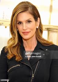 79 An Evening To Support Dkms Hosted By Jimmy Choo And Cindy Crawford Stock  Photos, High-Res Pictures, and Images