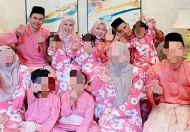 Norman hakim, memey ditangkap khalwat. Norman Memey Abby Dan Suami Dikompaun Rm2 000 Kosmo Digital